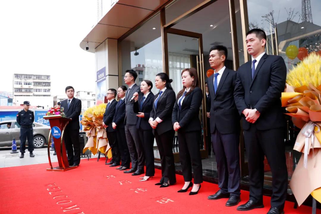 郴州錦馬置業(yè)有限公司,天一房產(chǎn)銷售,五嶺新天地樓盤銷售,錦馬時代中心房產(chǎn)銷售,酒店經(jīng)營管理哪里好